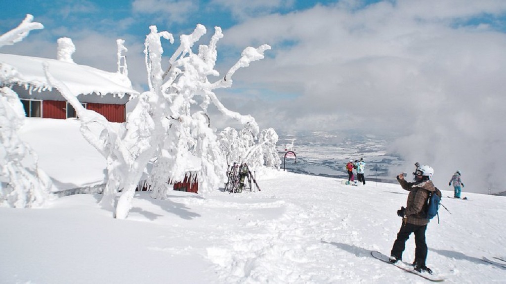 Skier au Japon